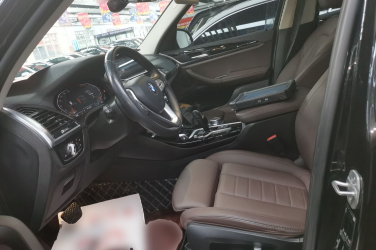 宝马X3 2021款 xDrive25i 豪华套装中控内饰19