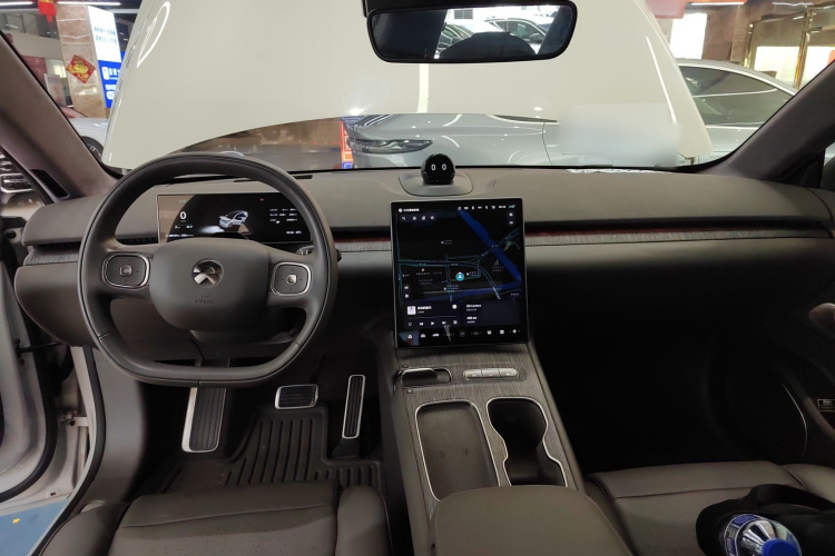 蔚来ET7 2022款 100kWh 首发版中控内饰12