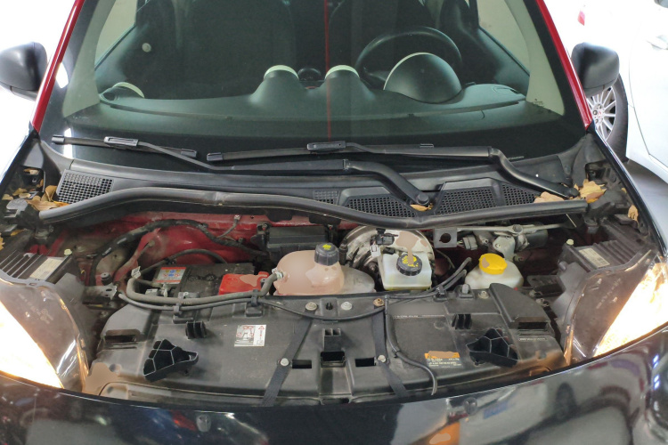 smart fortwo 2018款 1.0L 52千瓦硬顶灵动版 国V机舱底盘24