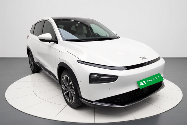 小鹏G3 2022款 G3i 520N+车身外观3