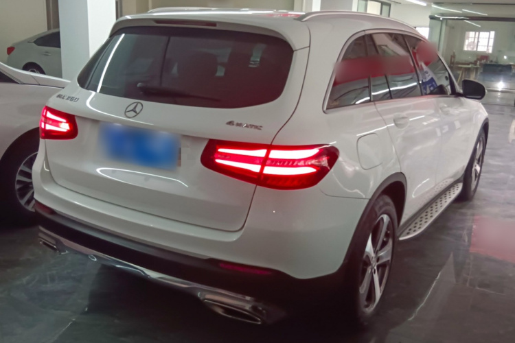 奔驰GLC 2016款 GLC 260 4MATIC 豪华型车身外观7