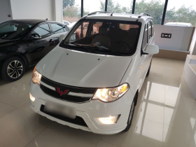 五菱汽车 五菱宏光 2018款 1.5L 经典款S标准型