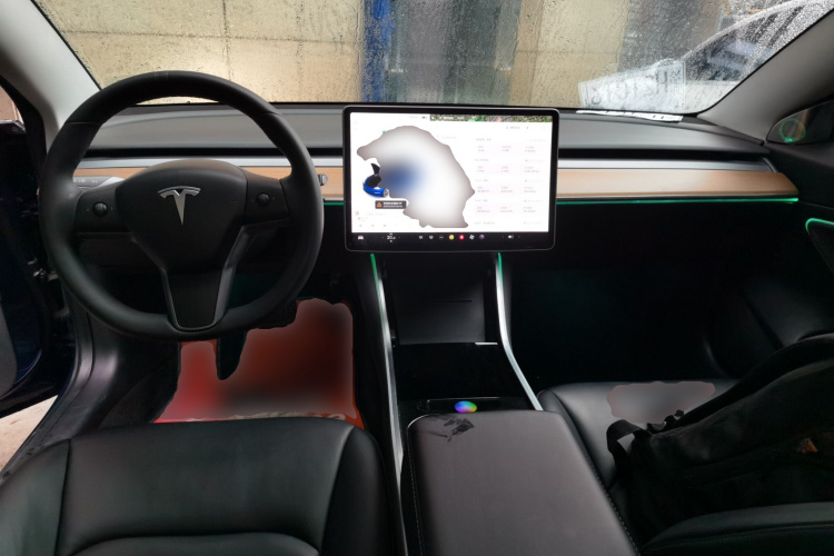 特斯拉 Model 3 2019款 标准续航后驱升级版中控内饰12