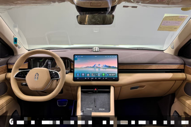 鸿蒙智行 问界M7 2024款 1.5T 后驱Plus版 5座中控内饰7001