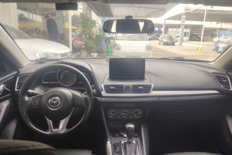 马自达3 昂克赛拉 2016款 三厢 1.5L 自动舒适型中控内饰12