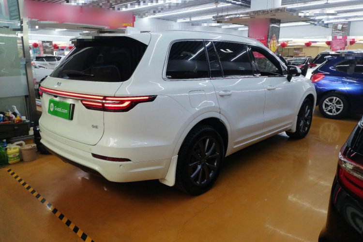 理想汽车 理想ONE 2020款 增程6座版车身外观6005
