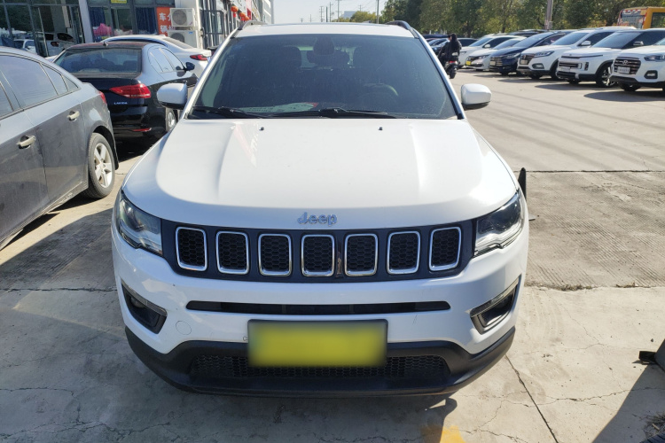 Jeep 指南者 2019款 220T 自动家享版车身外观6001