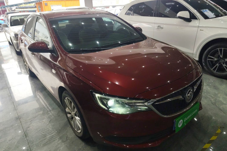 别克 英朗 2021款 典范 1.5L 自动精英型车身外观3