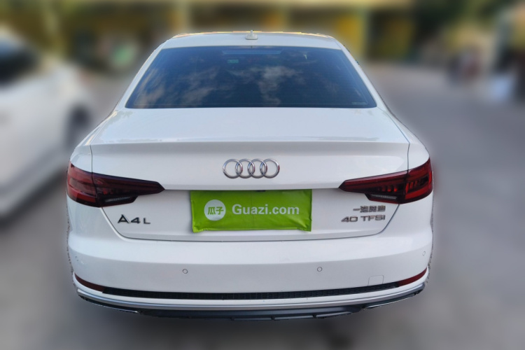 奥迪A4L 2019款 40 TFSI 时尚型 国VI车身外观6