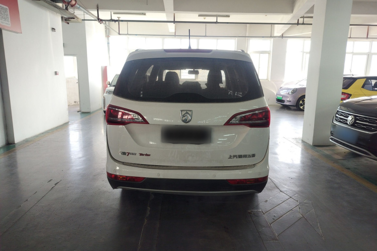 宝骏730 2019款 1.5T CVT时尚型 7座 国VI车身外观6