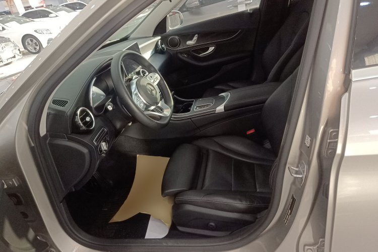 奔驰C级 2020款 C 200 L 时尚型运动版中控内饰19