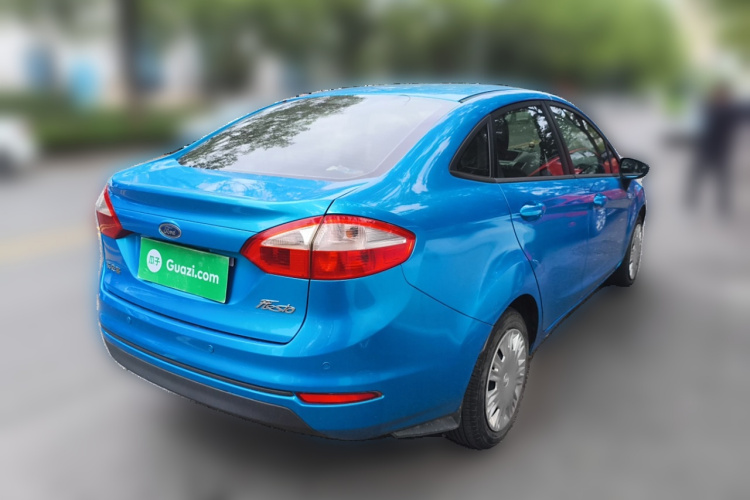 福特 嘉年华 2013款 三厢 1.5L 手动风尚型车身外观6005