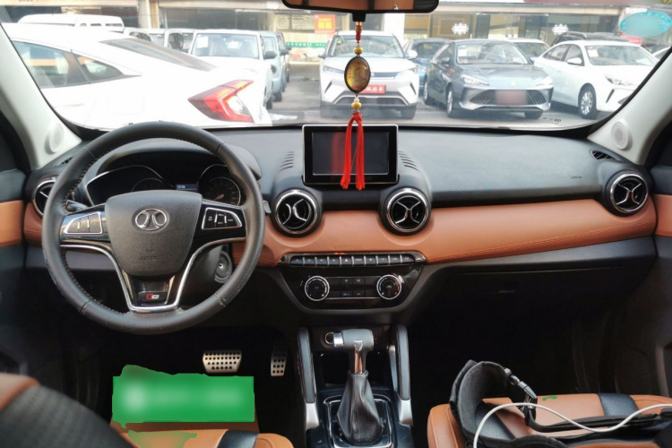 北京汽车 绅宝X35 2016款 1.5L 自动豪华版中控内饰12