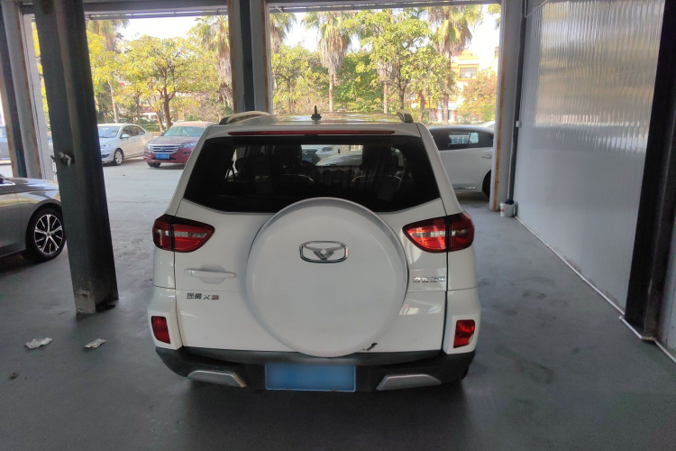 凯翼X3 2019款 1.5L 手动智耀版车身外观6