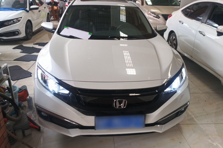 本田 思域 2019款 220TURBO CVT劲动版 国VI车身外观2