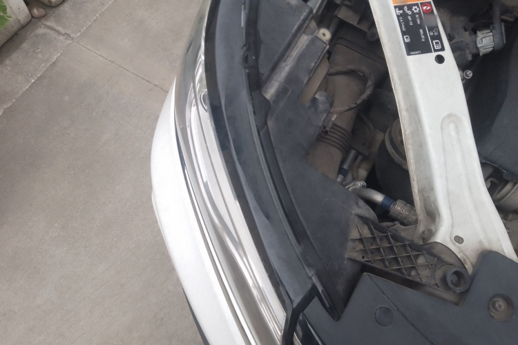 荣威RX5 2016款 20T 两驱自动互联网智享版局部细节9006