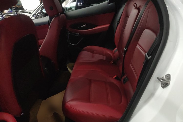 捷豹E-PACE 2024款 进取运动版 R-DYNAMIC S中控内饰21