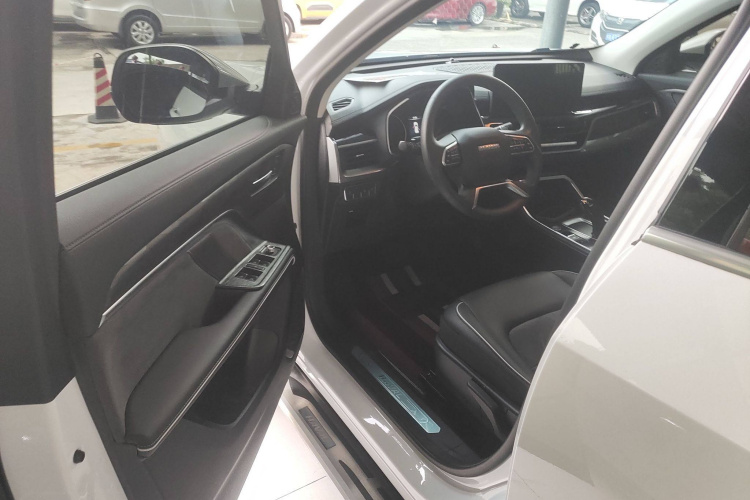 哈弗H6 2023款 国潮版 1.5T 自动都市版中控内饰7003