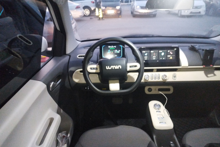 长安启源 长安Lumin 2024款 130km 清悦款中控内饰13