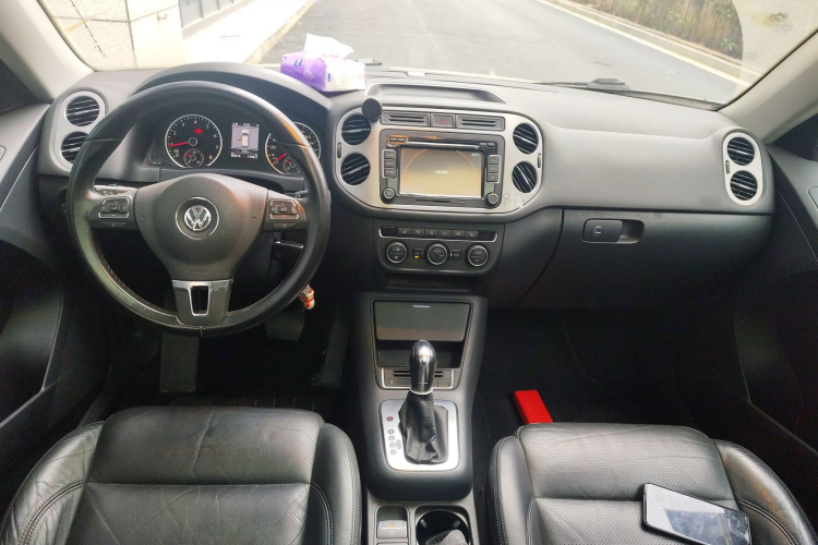 大众 途观 2013款 1.8TSI 自动两驱豪华型中控内饰7002