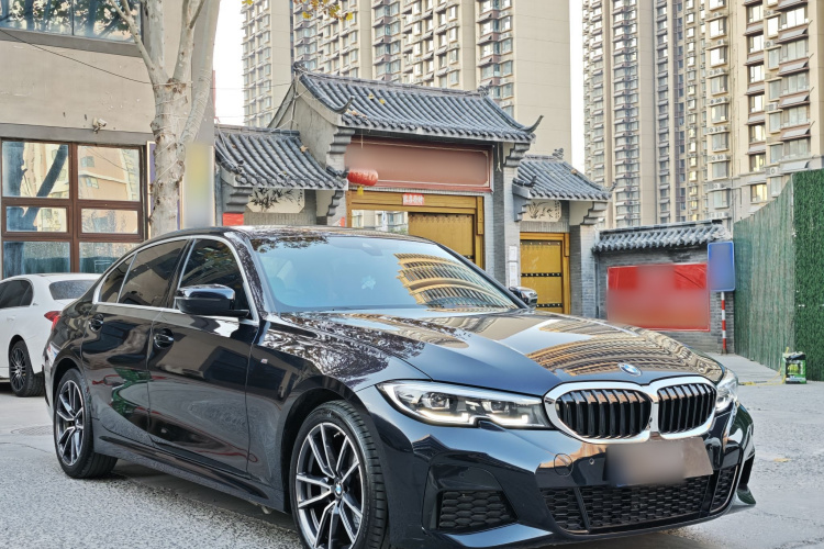 宝马3系 2022款 325Li M运动套装车身外观6002