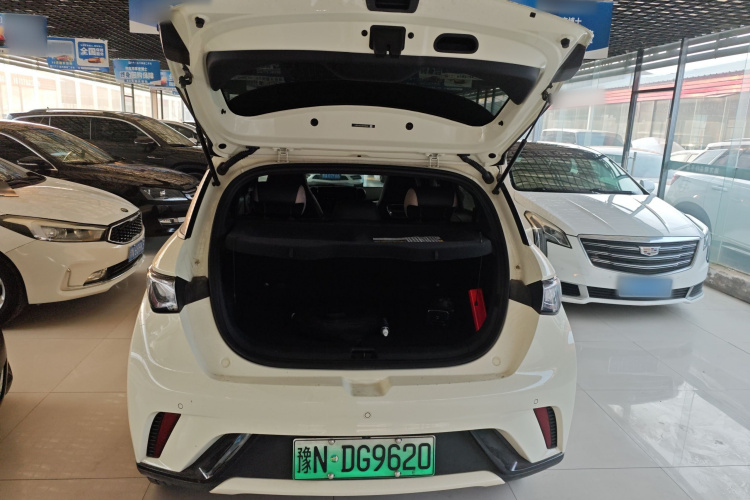 比亚迪 海豚 2025款 420km 自由版机舱底盘23