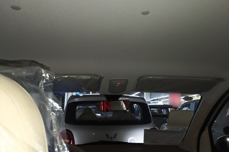 五菱汽车 宏光MINIEV 2025款 四门版 进阶款中控内饰22