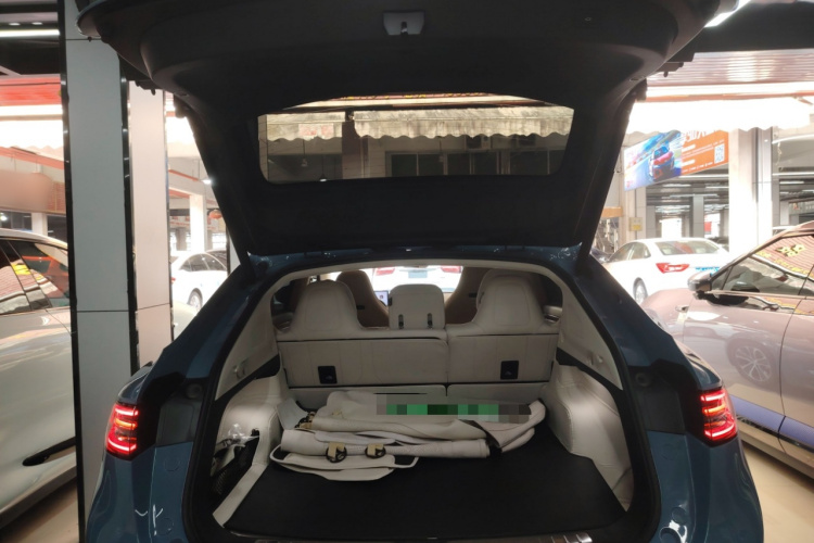 鸿蒙智行 智界R7 2024款 纯电 736km UItra机舱底盘23