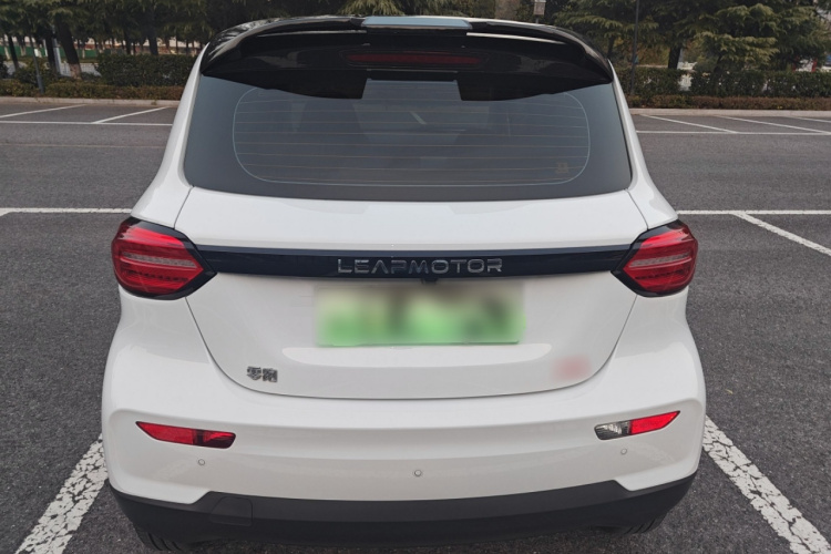 零跑汽车 零跑T03 2022款 星钻版车身外观6