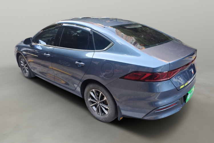 比亚迪 秦PLUS 2024款 荣耀版 DM-i 55KM领先型车身外观5