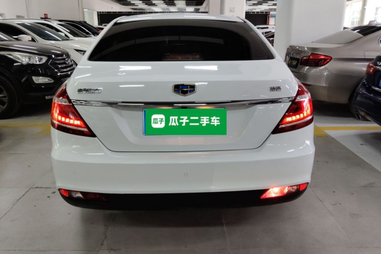 吉利汽车 帝豪 2016款 三厢 1.5L CVT向上版车身外观6