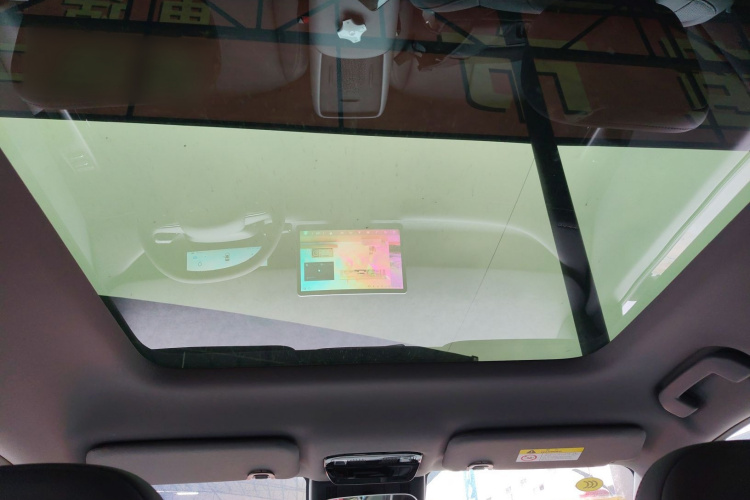 东风纳米 纳米06 2025款 401 Pro中控内饰22