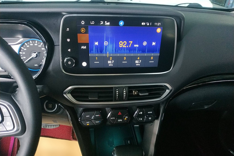 广汽传祺 传祺GS4 2018款 235T 自动两驱至尊版局部细节16