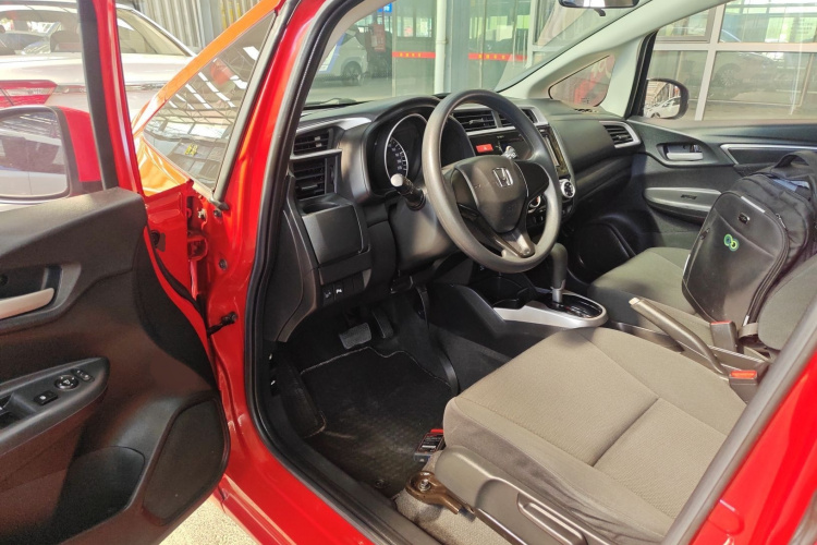 本田 飞度 2016款 1.5L SE CVT时尚型中控内饰7003