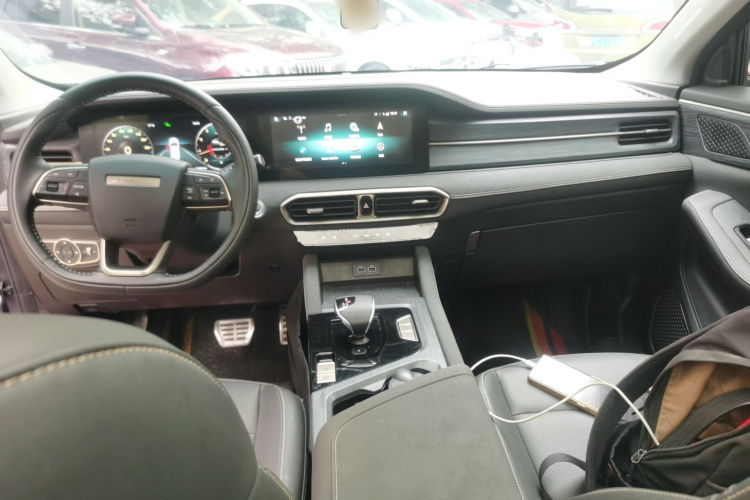 捷途X90 PLUS 2024款 1.6TD DCT别墅 5座中控内饰7002