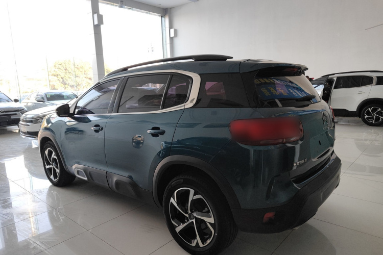 雪铁龙 天逸 C5 AIRCROSS 2021款 400THP 悦享型车身外观4