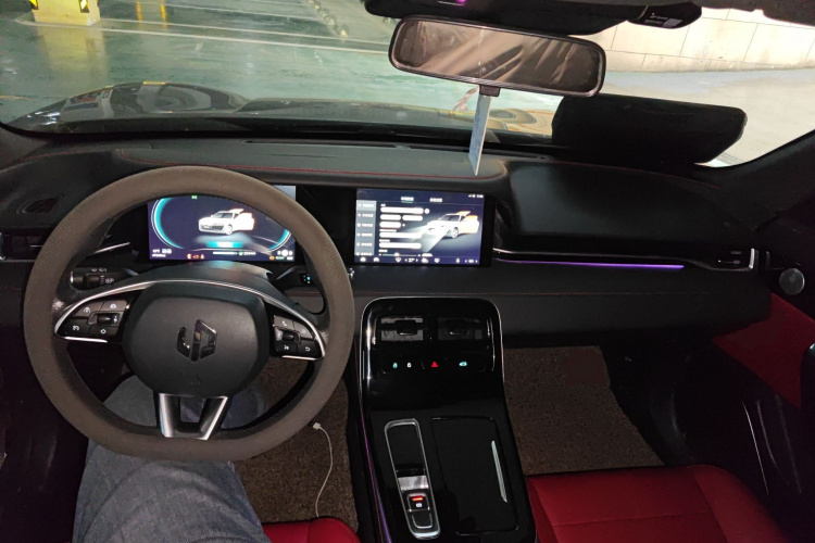 零跑汽车 零跑S01 2019款 380 Pro中控内饰12
