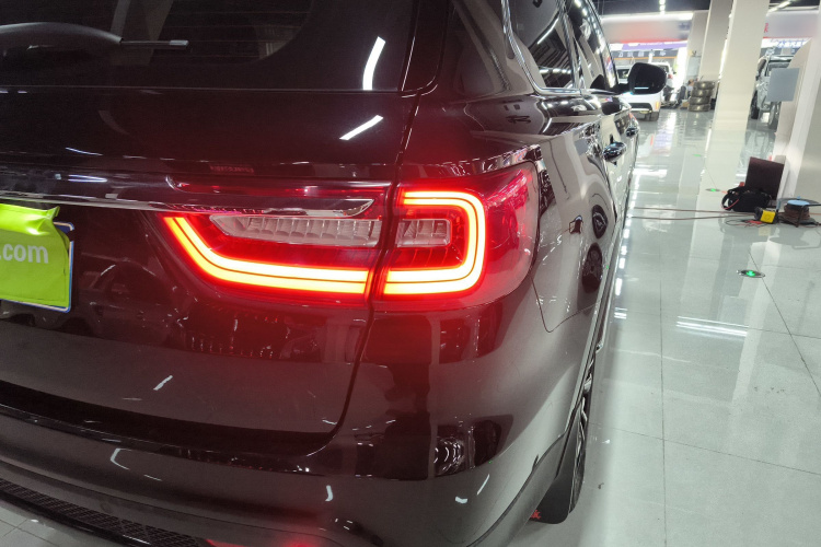 红旗HS7 2019款 3.0T 自动四驱旗悦版车身外观9