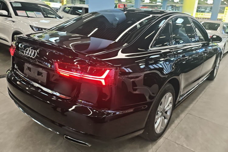 奥迪A6L 2017款 30 FSI 技术型车身外观7