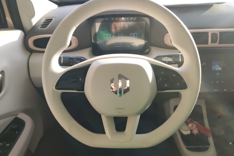 零跑汽车 零跑T03 2023款 200轻享版中控内饰13