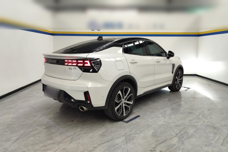 领克05 2022款 2.0TD 四驱劲Halo车身外观7