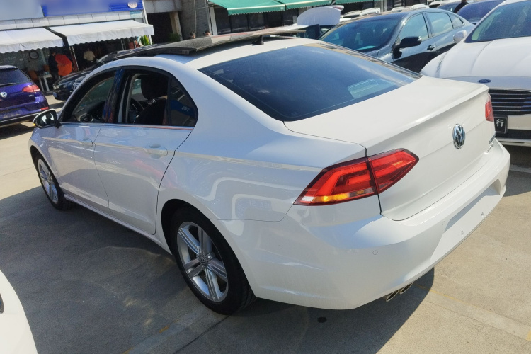 大众 凌渡 2015款 330TSI DSG舒适版车身外观4