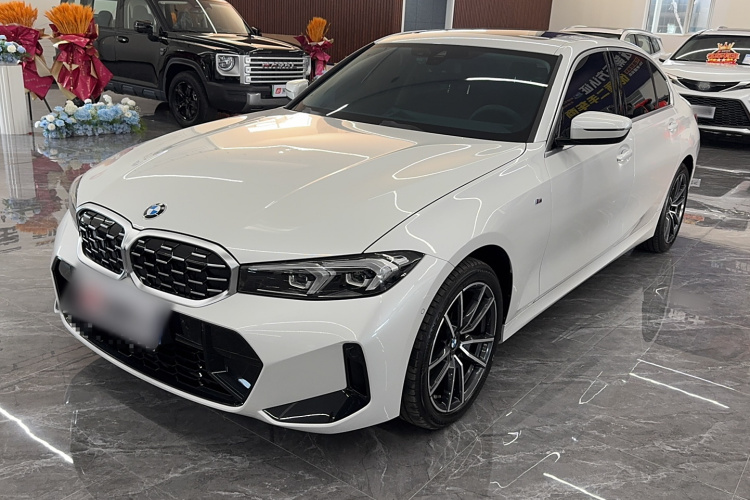 宝马3系 2024款 325Li xDrive M运动套装车身外观1
