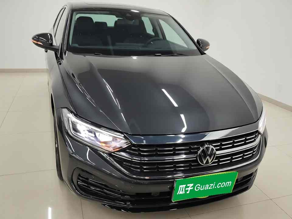 大众 速腾 2025款 300TSI DSG超越版(1)