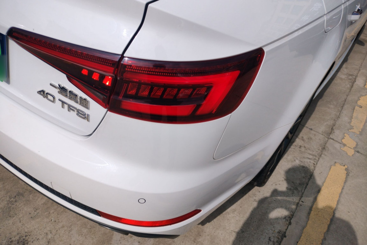 奥迪A4L 2018款 30周年年型 40 TFSI 时尚型车身外观6001