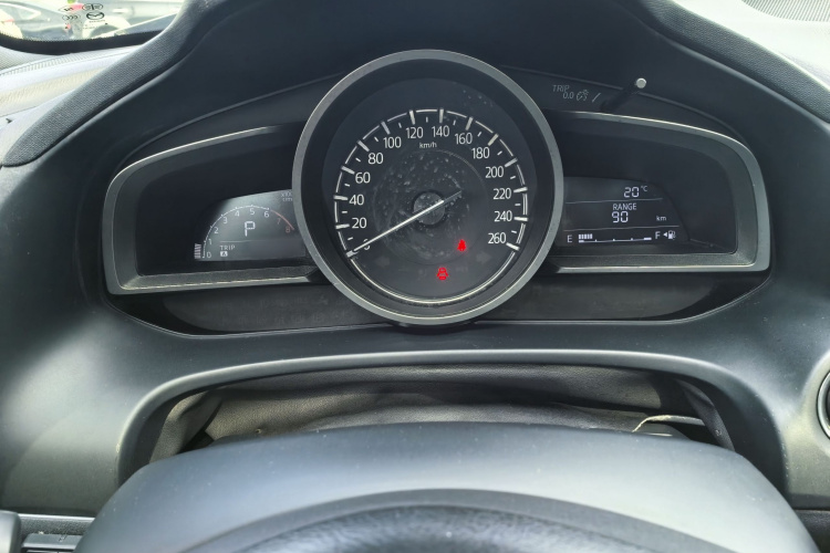 马自达CX-4 2018款 2.5L 自动四驱蓝天激情版 国V中控内饰7005