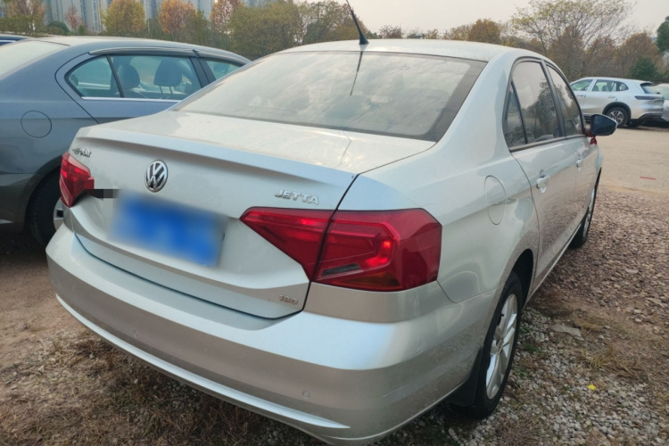 大众 捷达 2019款 梦想版 1.5L 手动时尚型车身外观6005