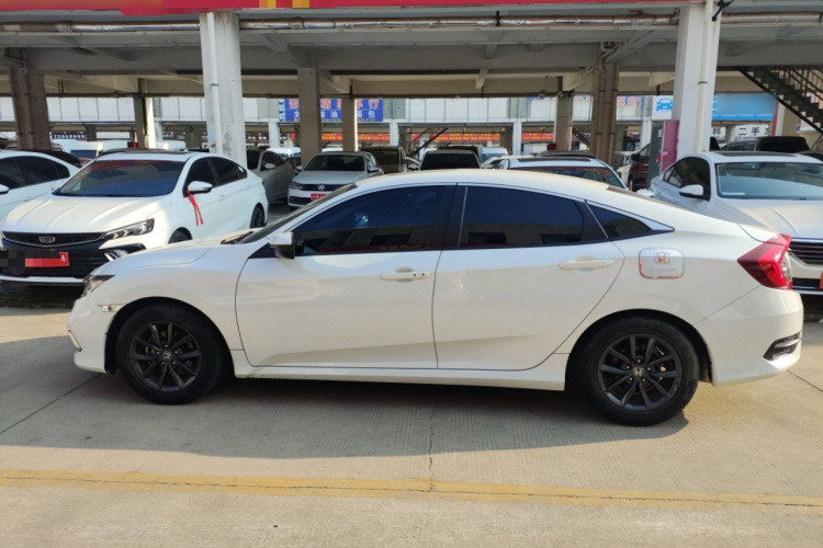 本田 思域 2019款 220TURBO CVT劲动版 国VI车身外观6003