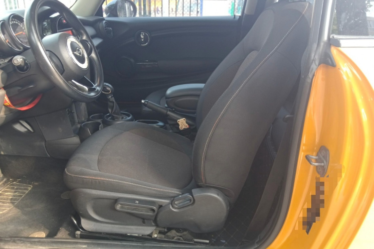 MINI 2014款 1.2T ONE局部细节19