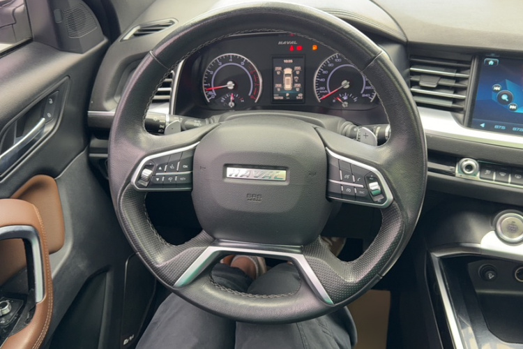 哈弗H6 2017款 蓝标 2.0T 自动两驱智尚型局部细节13